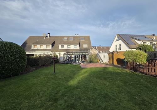 Blick über das Grundstück