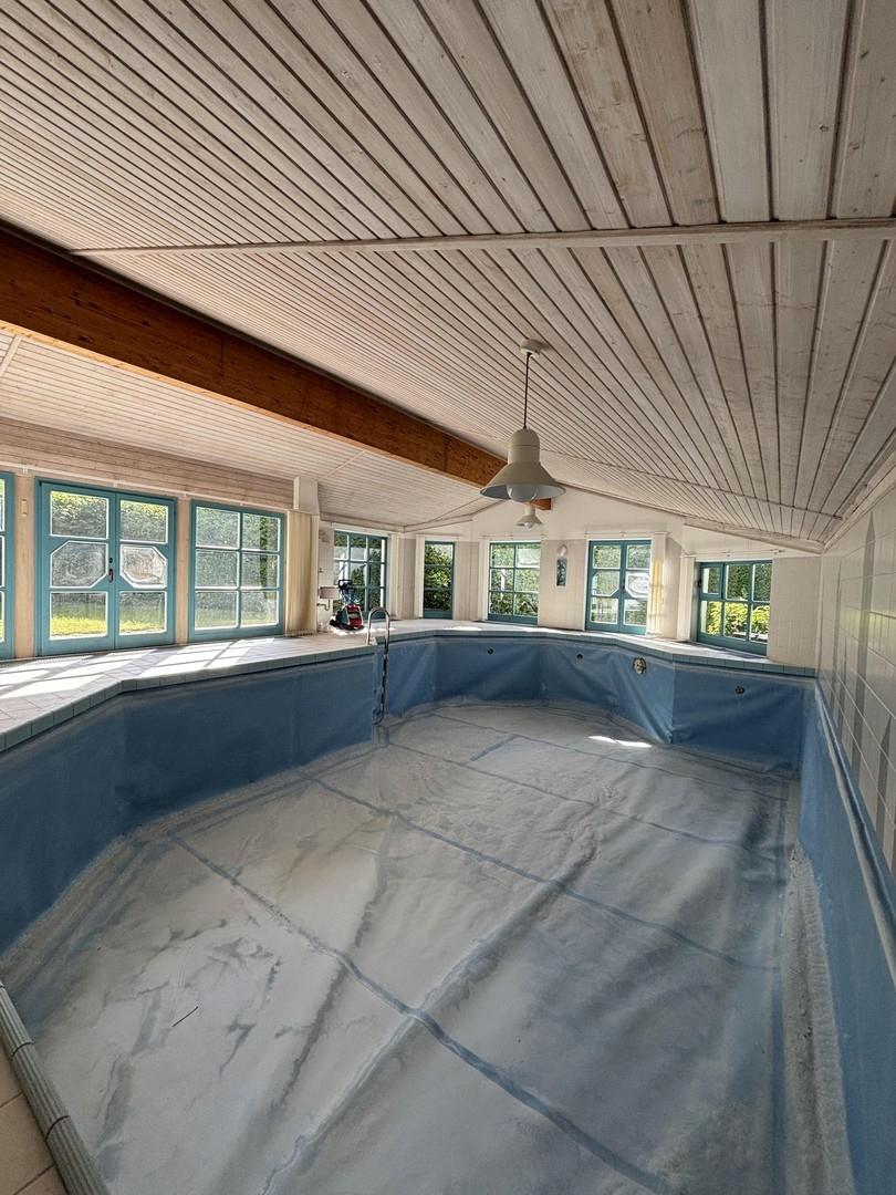 Pool EG (1/2)