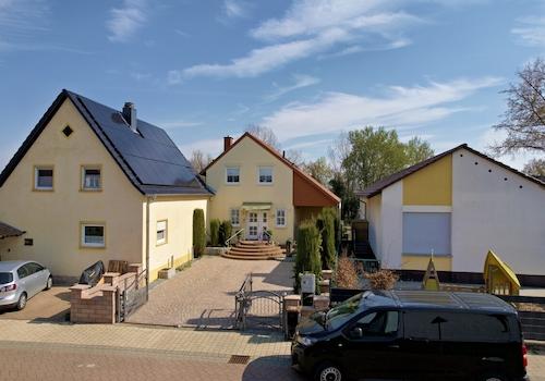 Außenansicht Straße