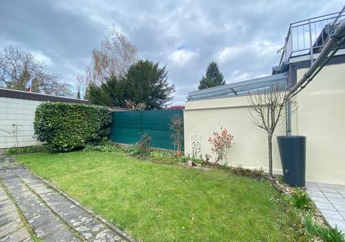 Rechte Gartenhälfte