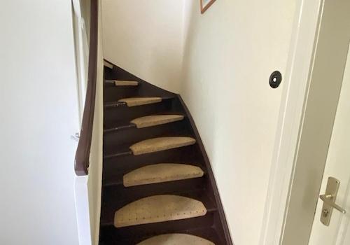 Treppe EG zur 1 Etg.