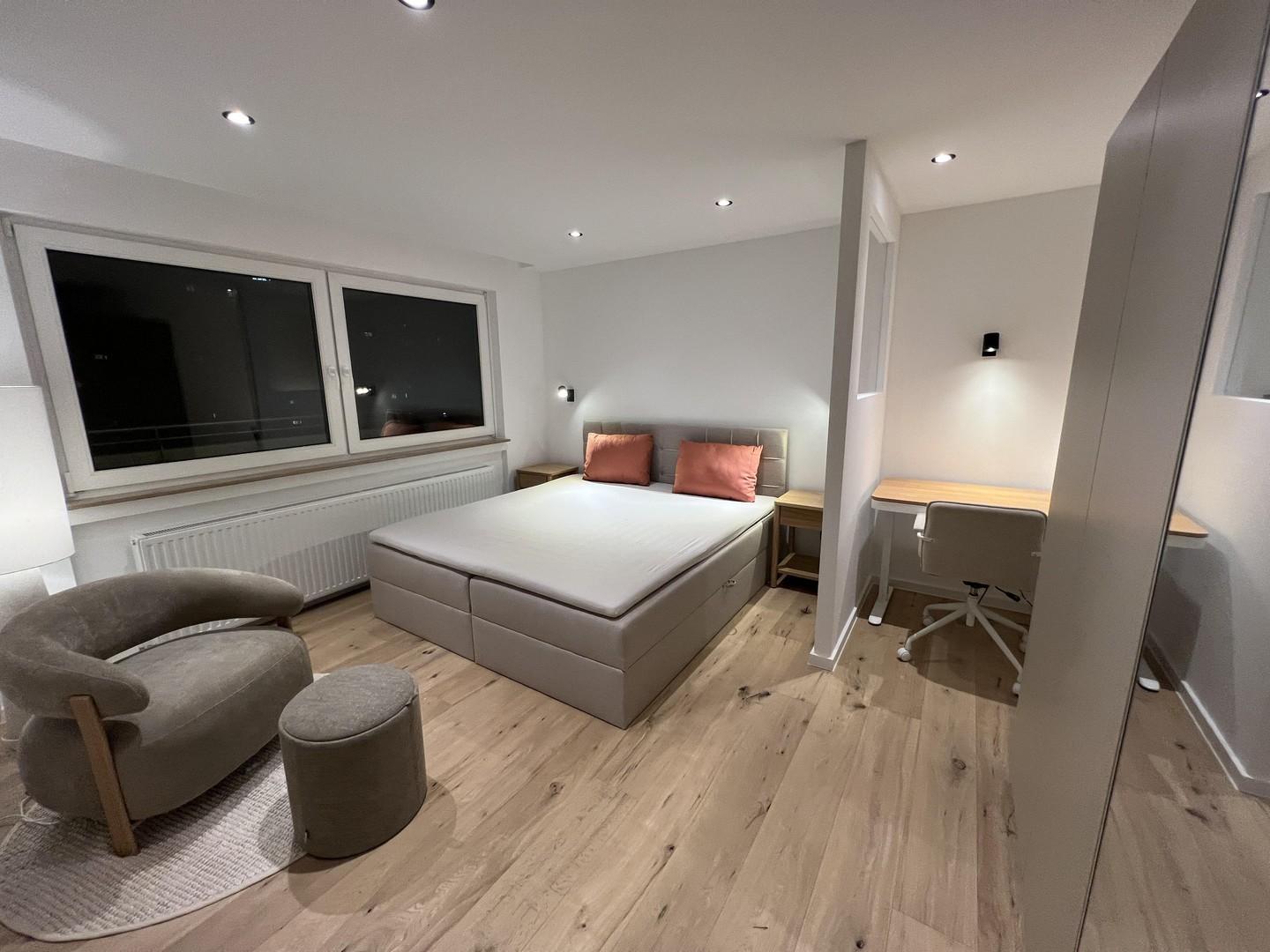 Schlafzimmer und Home-Office