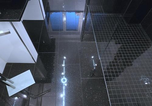 Böden großes Bad Haupthaus