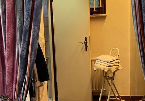 EG Flur zum Gäste WC & Garderobe