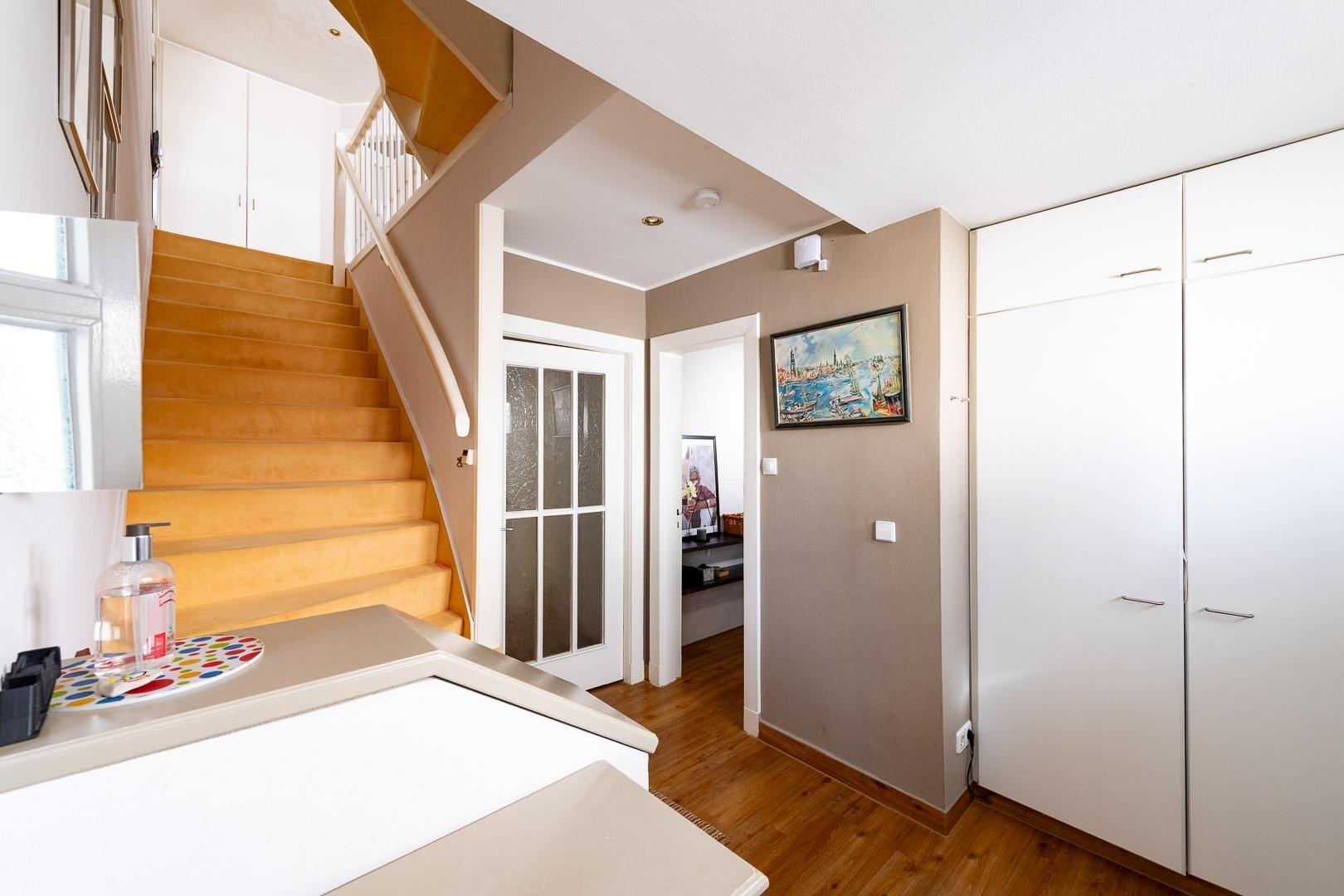 Treppe ins Obergeschoss