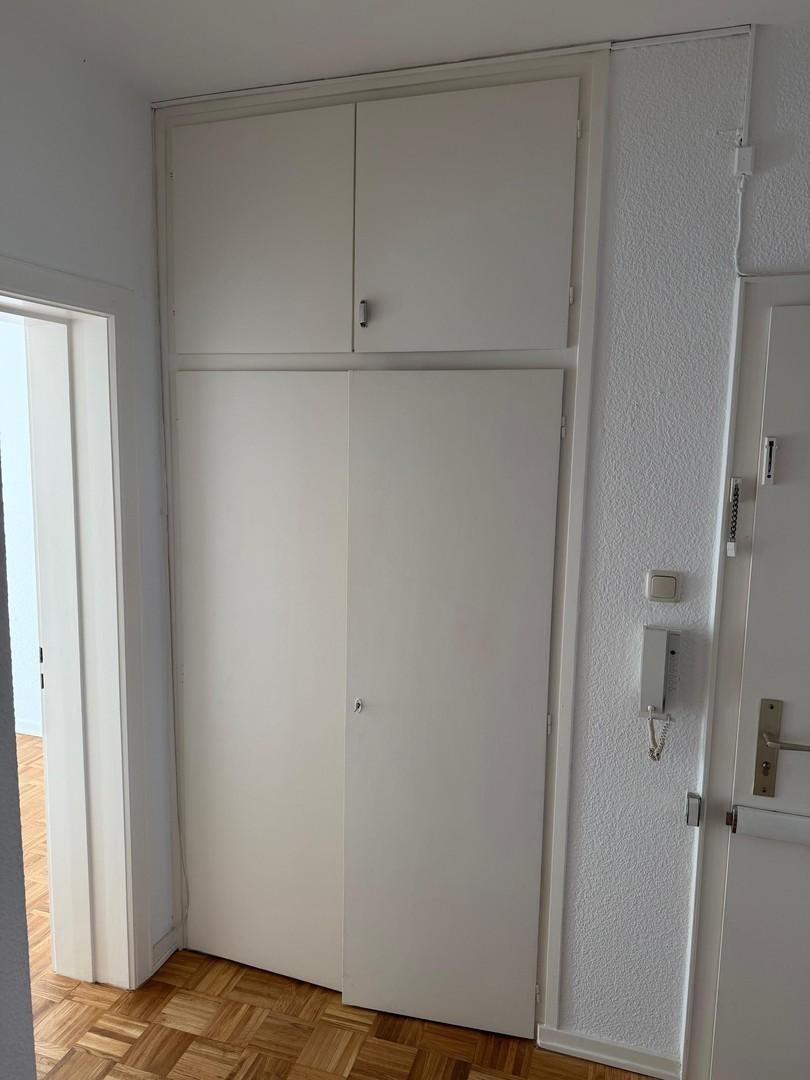 Diele/ Einbauschrank Nr. 2