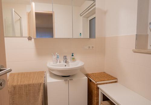 UG - Hobbyraum mit Bad