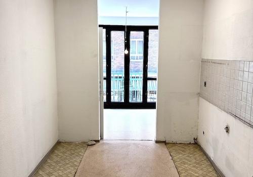 Küche mit separatem Essplatz