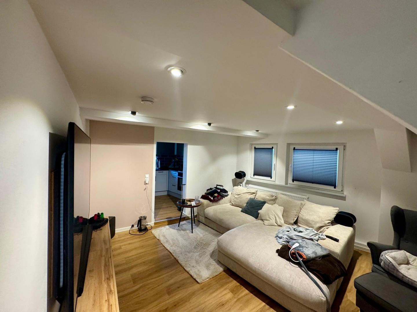 Wohnzimmer Blickwinkel Eingang