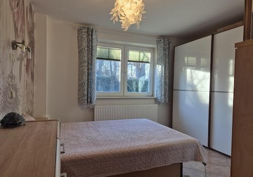 !. Schlafzimmer unten