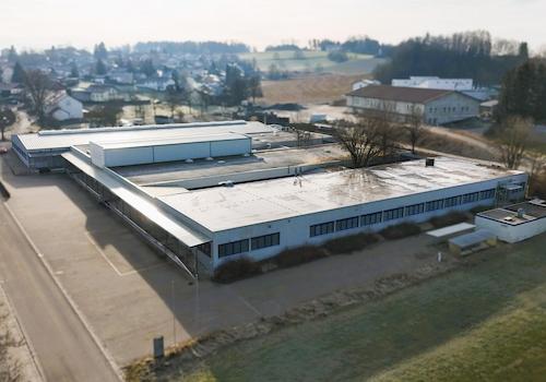 Industriestr. ( Halle 1-4)