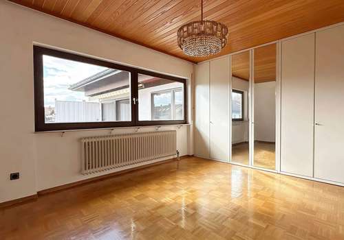 1. Schlafzimmer (1) EG