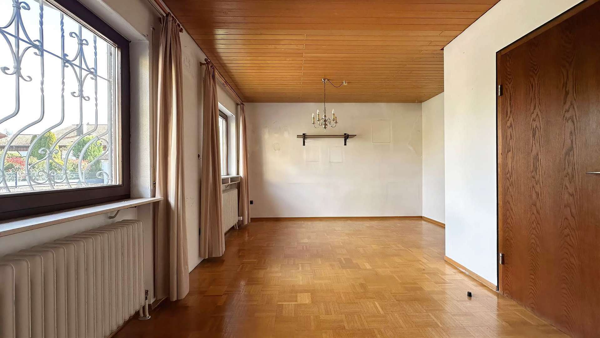 2. Schlafzimmer (4) EG