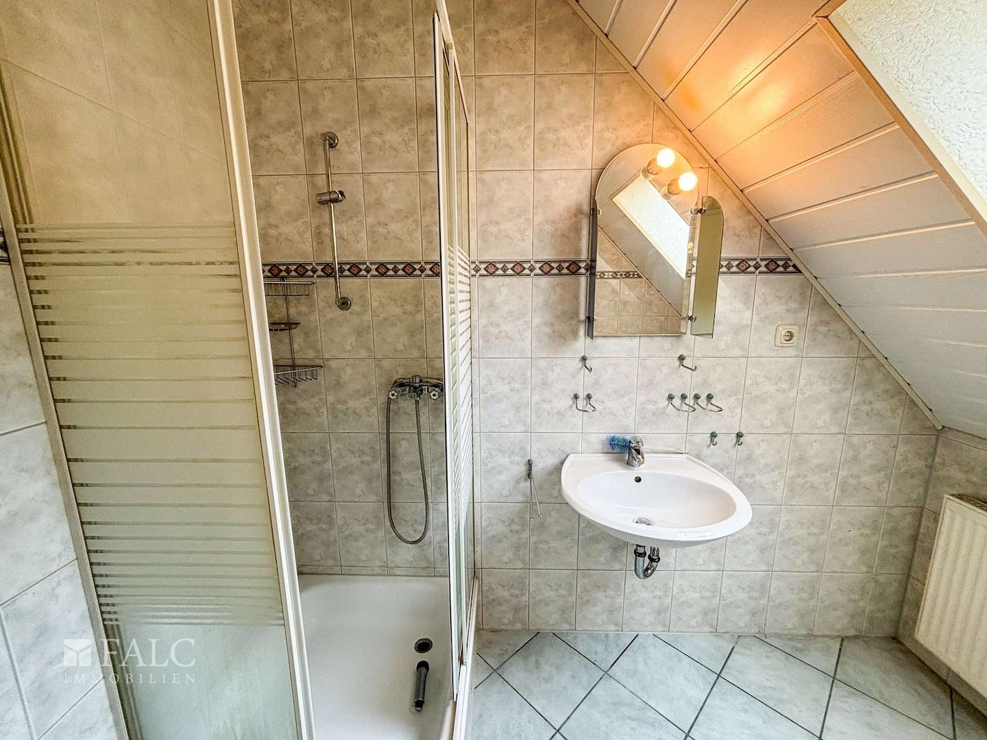 Badezimmer Dachgeschoss