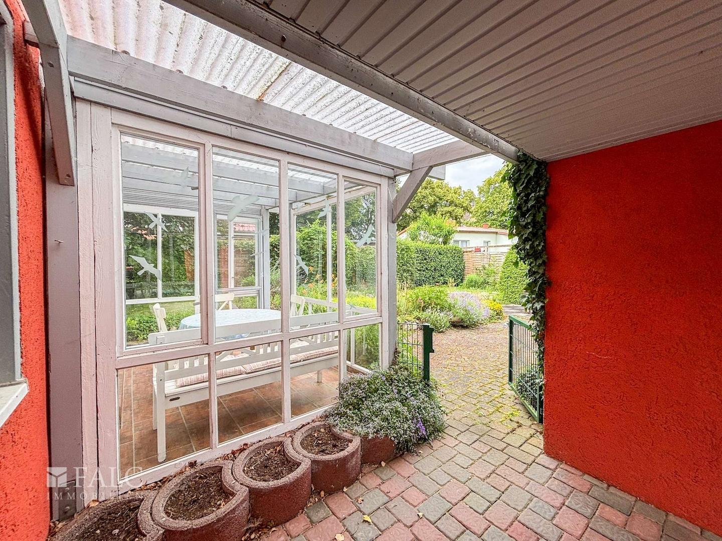 Wintergarten vom Carport