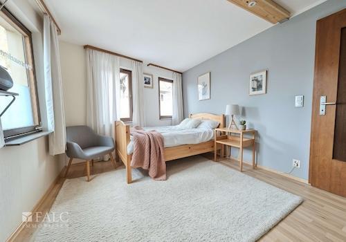 Schlafzimmer EG (Einliegerwohnung, KI)