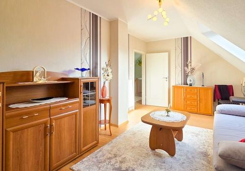 Kinder-, Arbeits-, Wohnzimmer