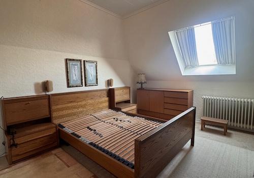 Schlafzimmer 1
