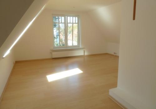 charmantes Dachzimmer -2.OG