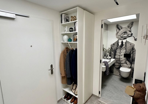 Eingangsbereich / Gäste Bad