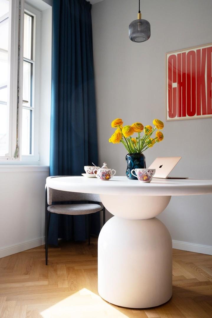 Work and Life Designer Table