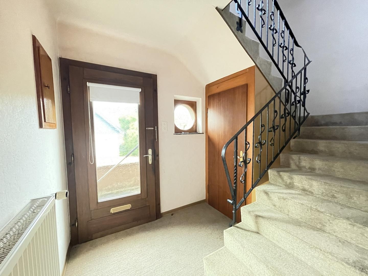 Hauseingang (innen) EG