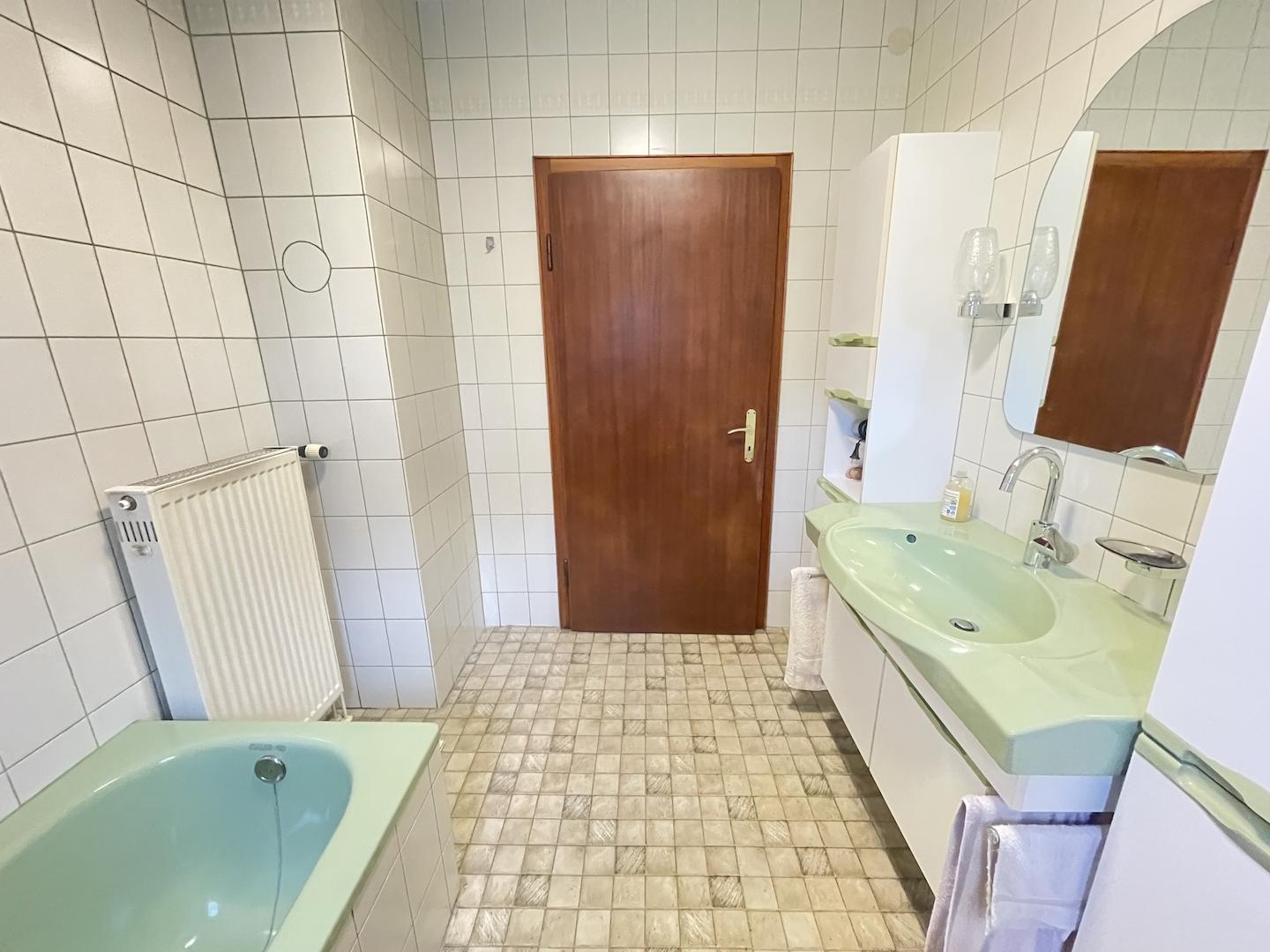 Badezimmer EG