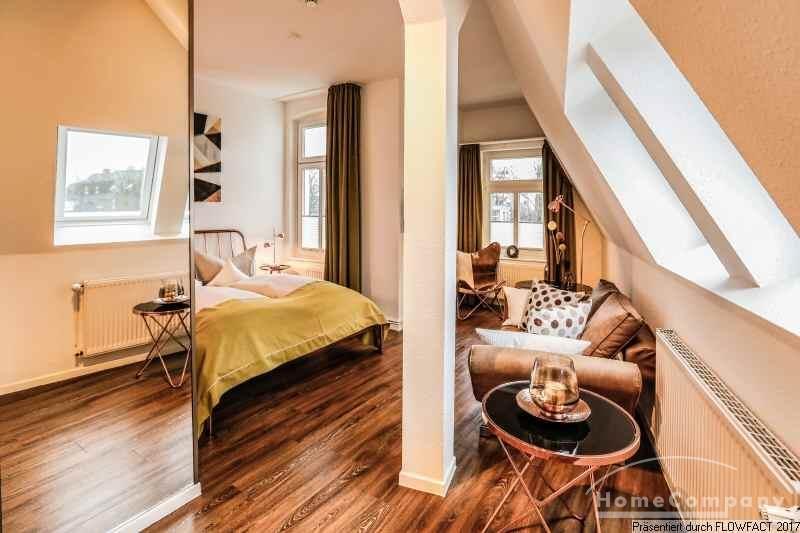 Blick auf Wohn- Schlafbereich
