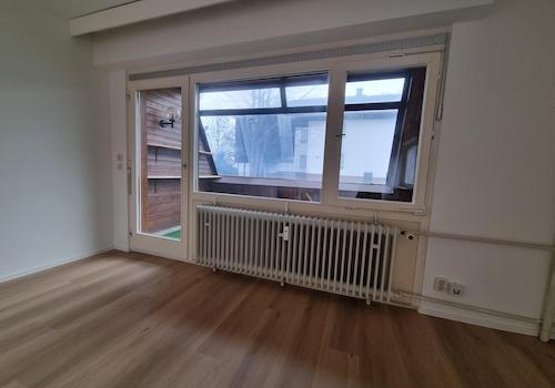 Wohnzimmer Blick auf die Loggi