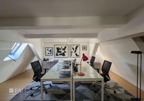 Wohnung 2 DG Büro - (KI generiert)