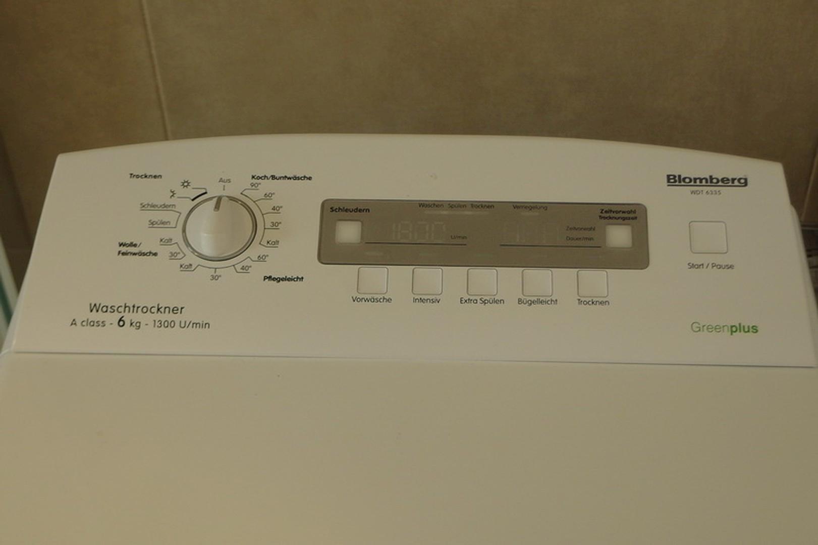 Bad Waschtrockner