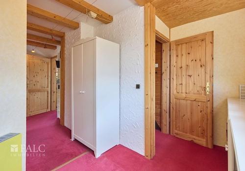 Perspektive OG Flur HS 2