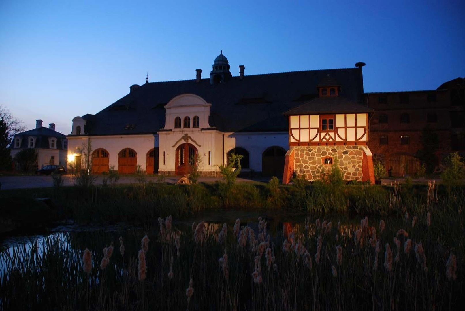 Marstall bei Nacht...