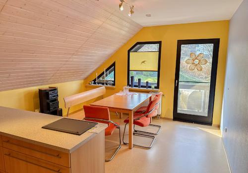 DG Wohnküche mit Balkon