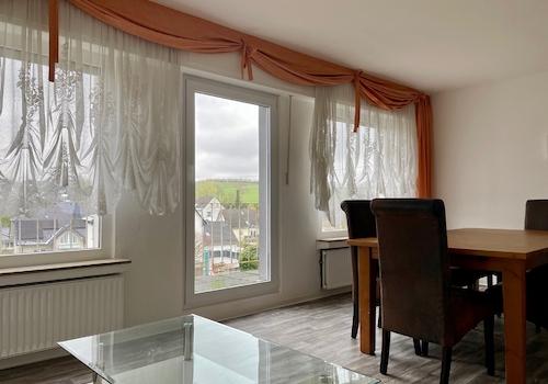 Zugang zum Balkon (Anbau EG)
