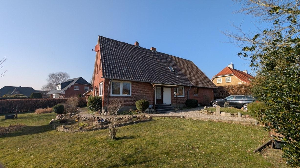 Haus Straßenansicht