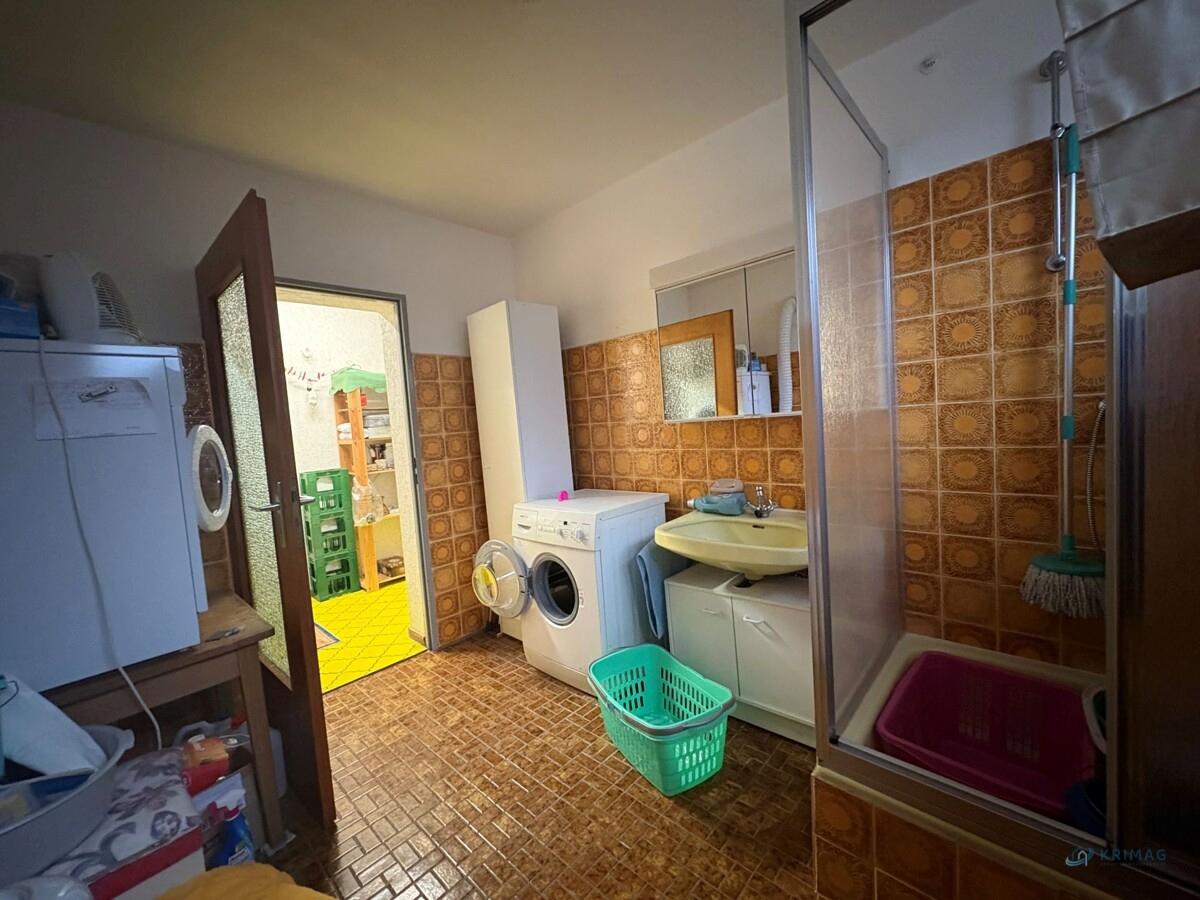 Keller Waschküche Dusche