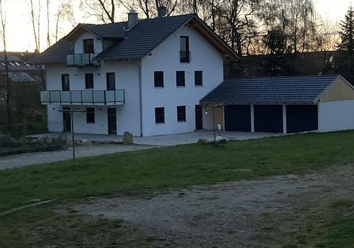 3-Familienhaus Außenansicht