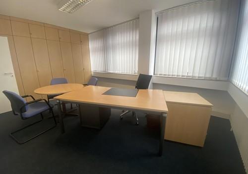 Büro 2