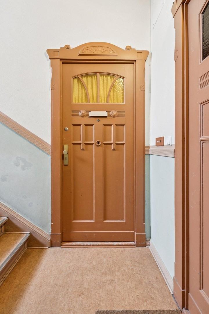 Wohnungseingangstür