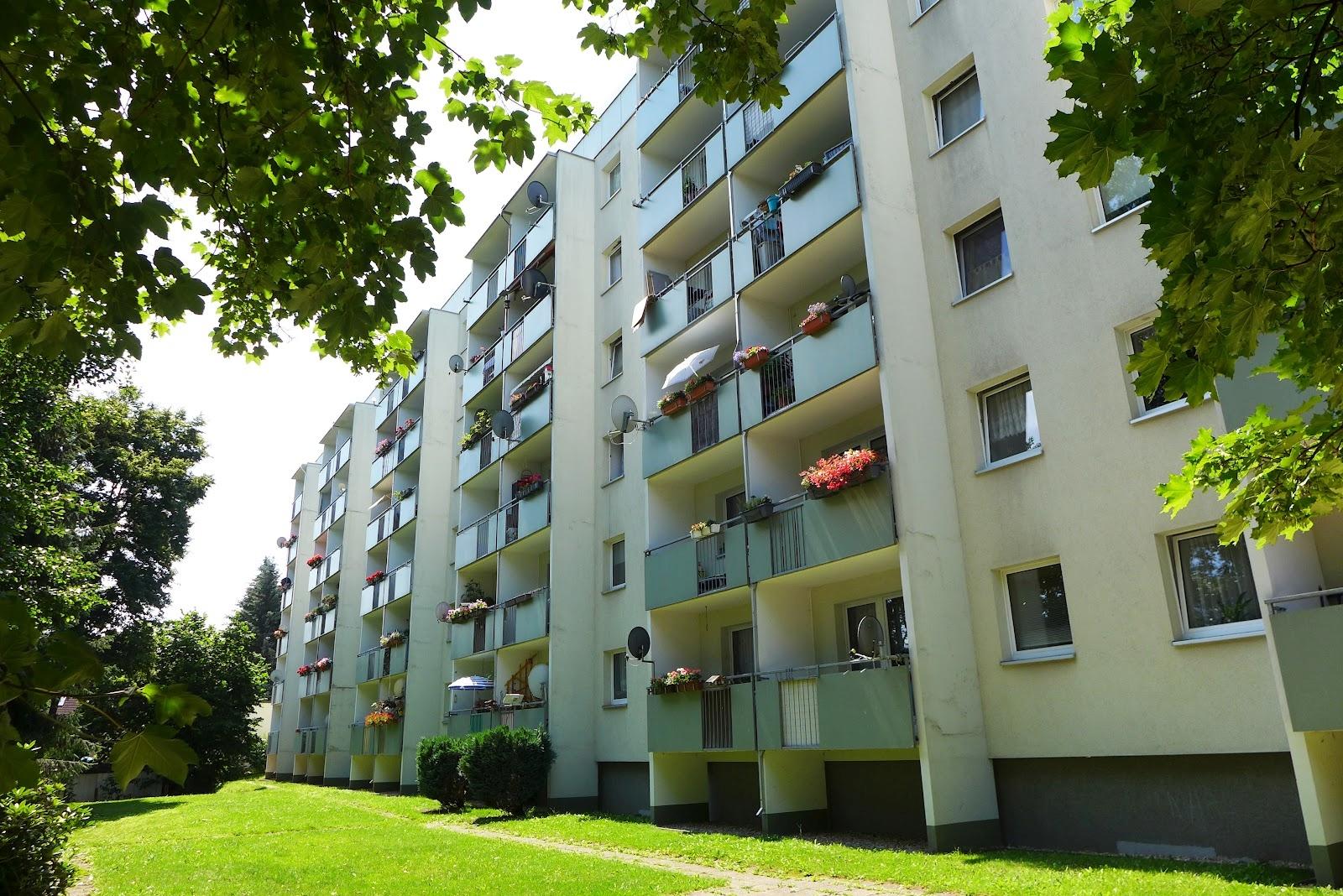 Hausansicht Balkonseite