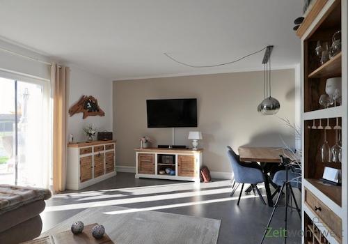 Blick ins Wohnzimmer