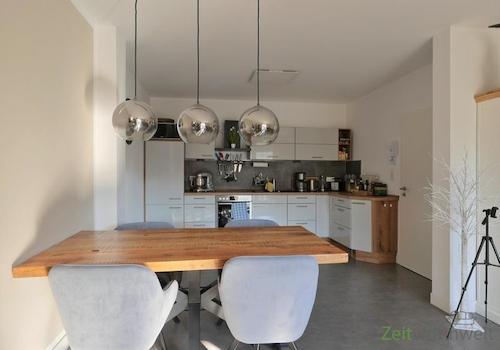 Blick zur Küchenzeile