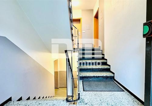 Haupteingang Treppenhaus