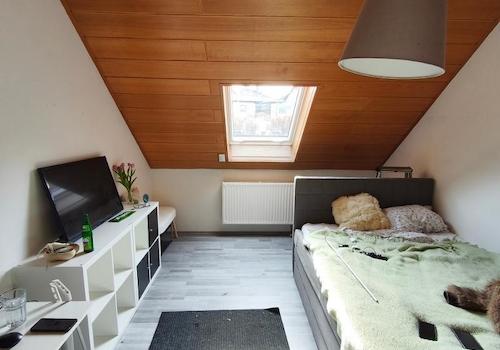 Elternschlafzimmer Bild 2