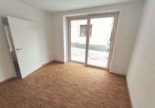 EG: Schlafen / Besprechungsraum Bild 2