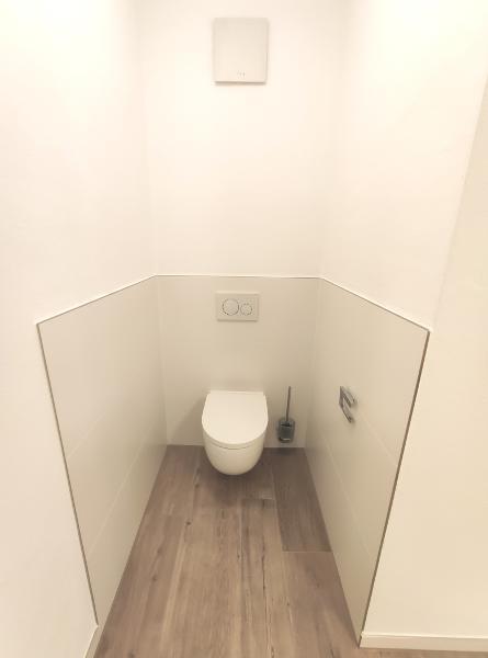 EG: Bad mit Dusche und Oberlicht Bild 4