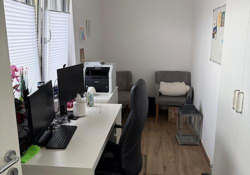 Arbeitszimmer EG