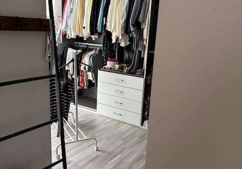 Blick in das Ankleidezimmer