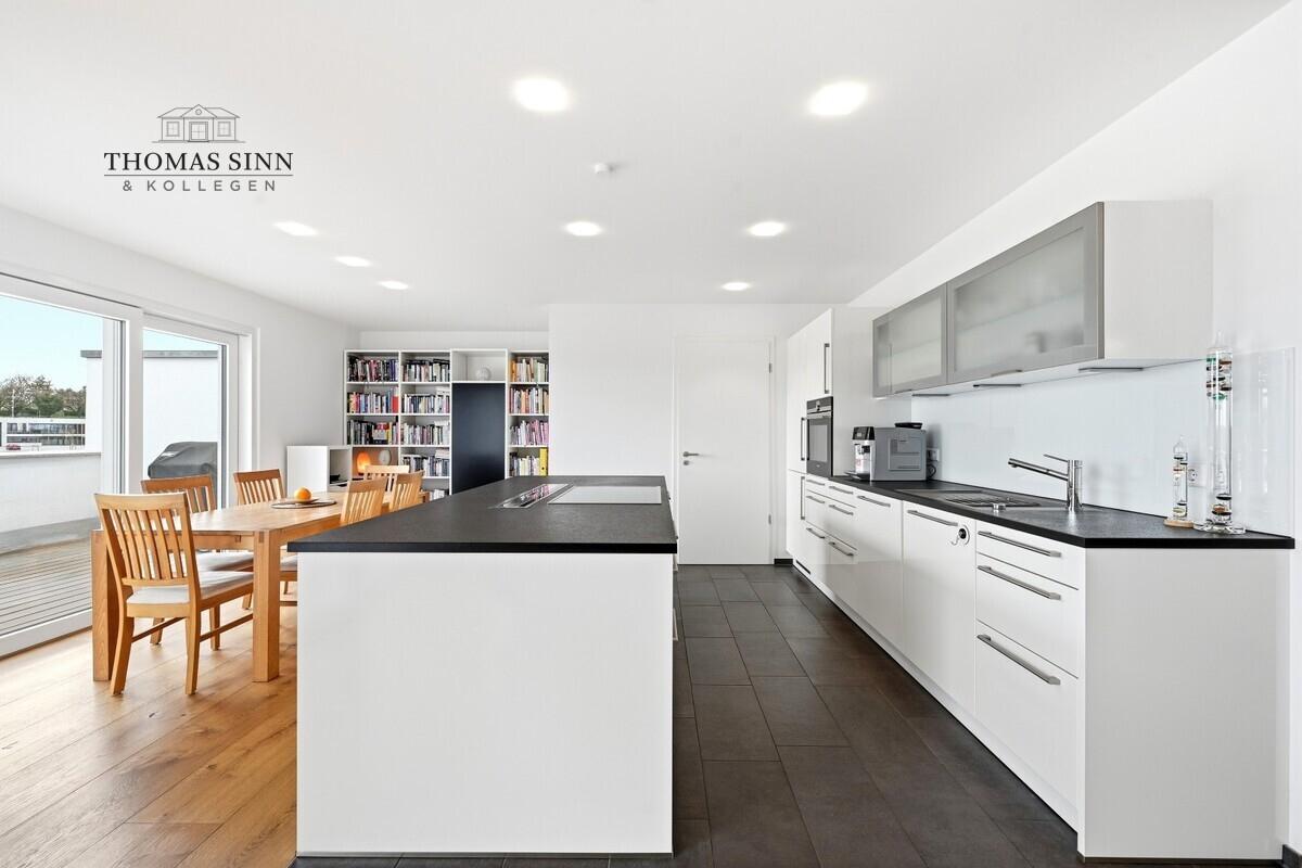 Offene Küche mit Essbereich